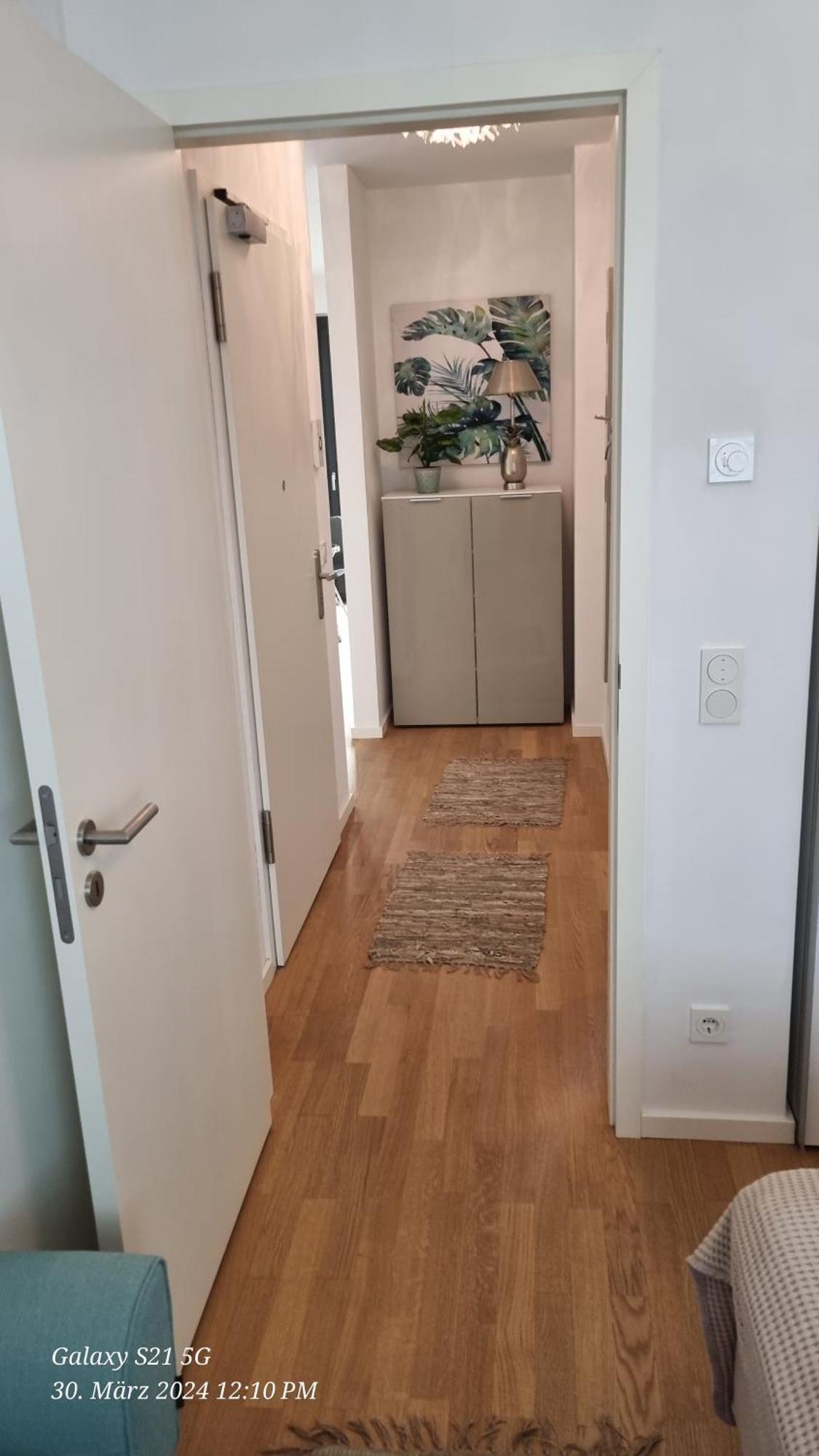 Luxi Luxurioeses Appartement Mit Terrasse Und Garten Mitten In Берлин Екстериор снимка